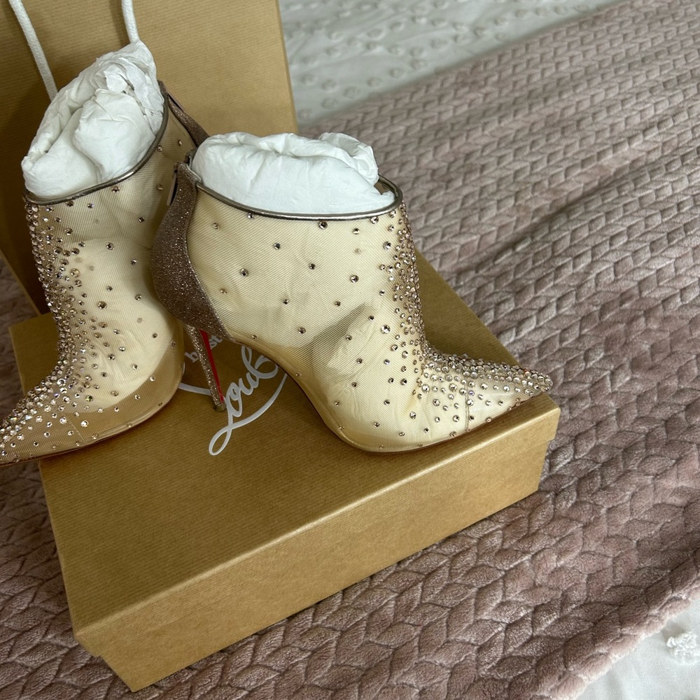Authentic red bottoms - Picture 9 of 9